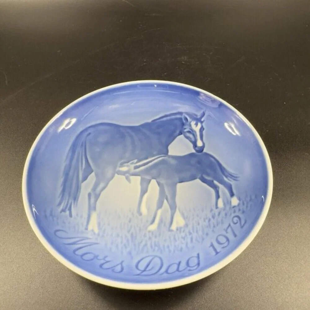 1972 Bing & Grondahl‎ Plate Mothers Day Horse Mors Dag Denmark Dish Plate Round